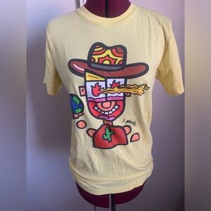 EUC J Pierce& Friends yellow graphic t shirt made in Honduras Size Medium